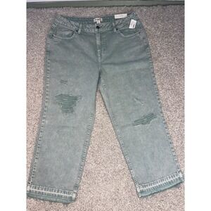 M Jeans By Maurices Straight Crop Original Fit High Rise Green Distressed 14 NEW